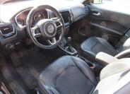 Jeep Compass 9