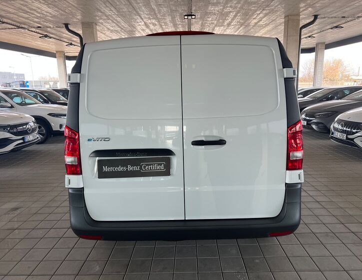 Mercedes-Benz Vito 6