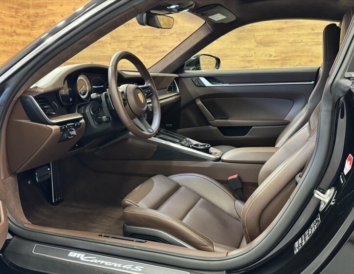 Porsche 911 Kupé 3,0 l 331 kw