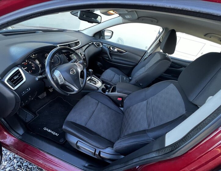 Nissan Qashqai SUV / Terénní 1,2 l 85 kw