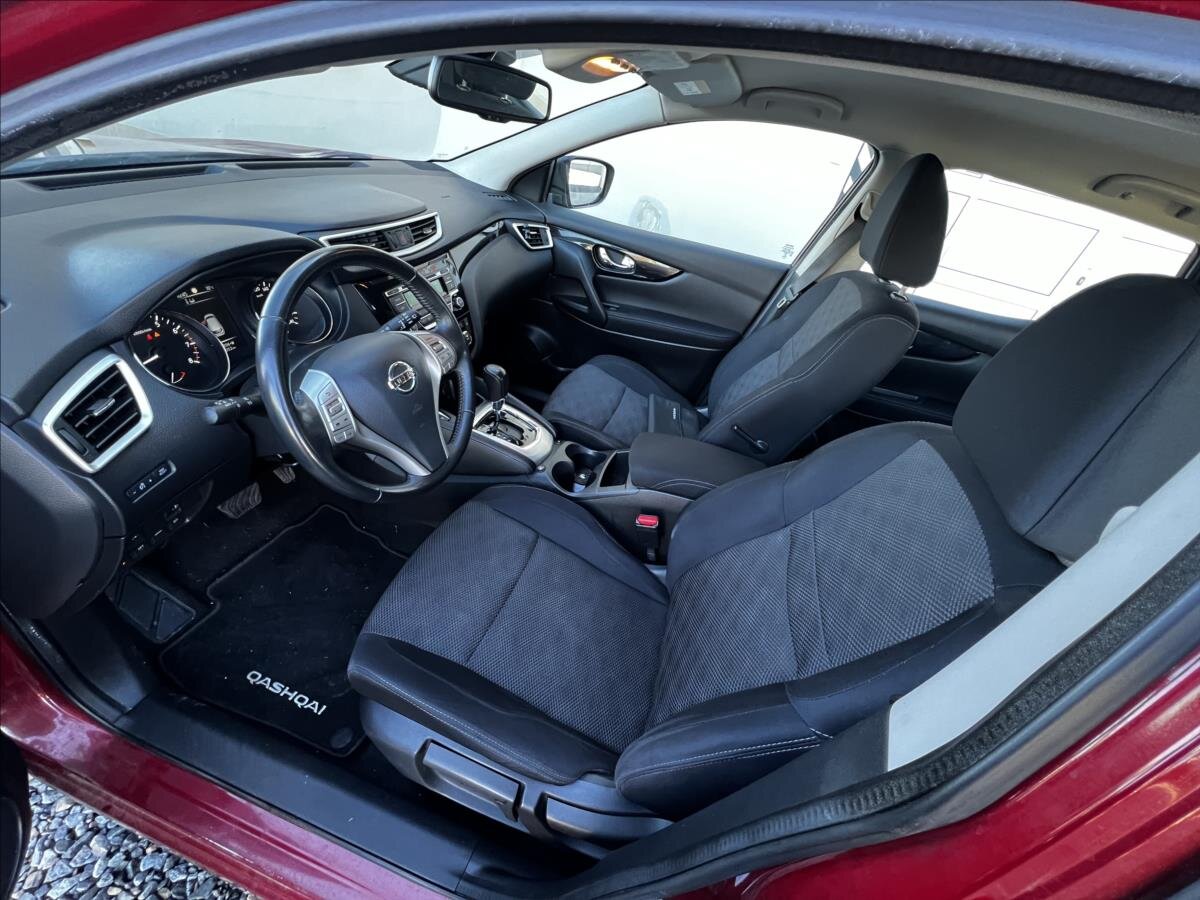 Nissan Qashqai SUV / Terénní 1,2 l 85 kw