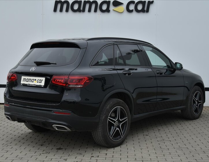Mercedes-Benz GLC SUV / Terénní 2,0 l 143 kw