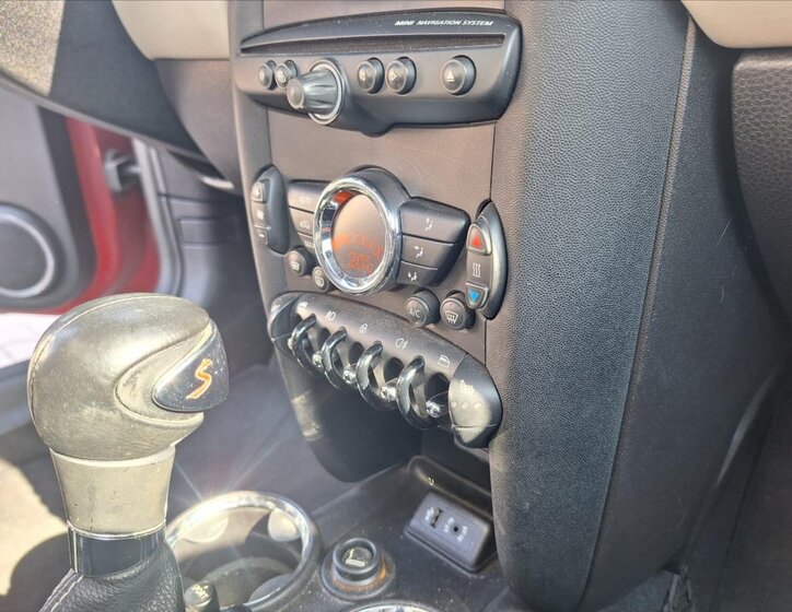 Mini Cooper Hatchback 1,6 l 135 kw