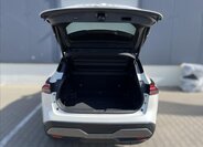 Nissan Qashqai SUV / Terénní 1,3 l 116 kw