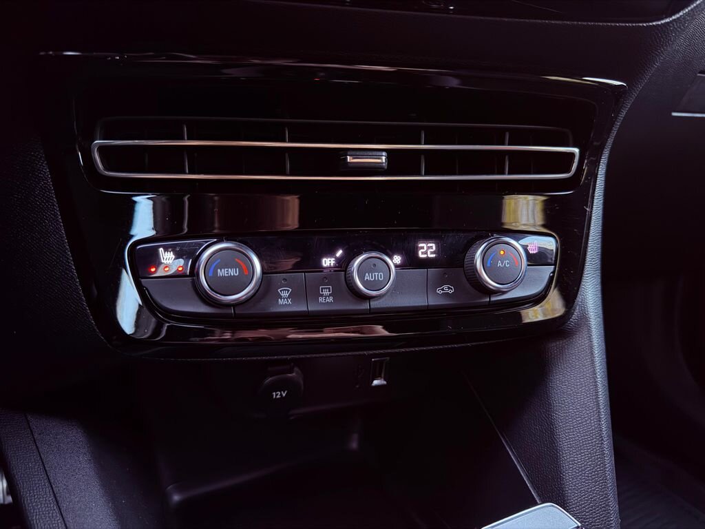 Opel Mokka SUV / Terénní 1,2 l 96 kw