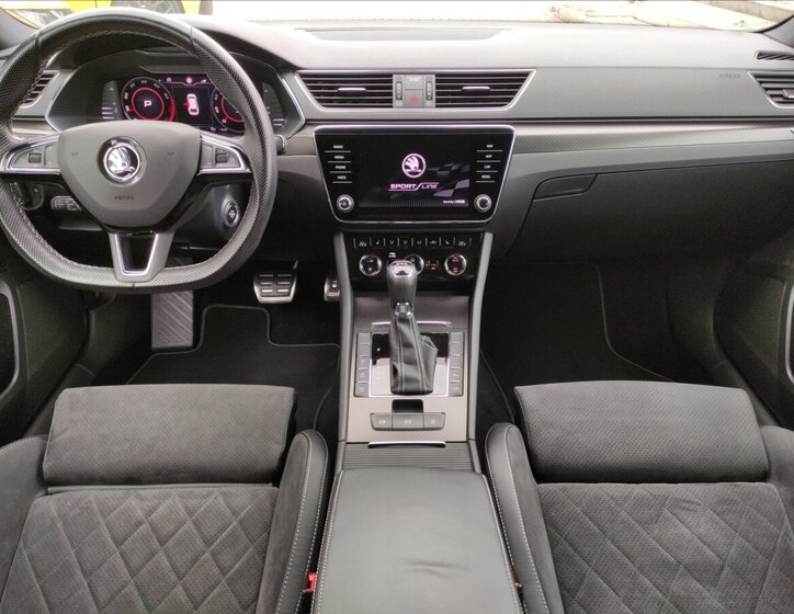 Škoda Superb Kombi 2,0 l 140 kw