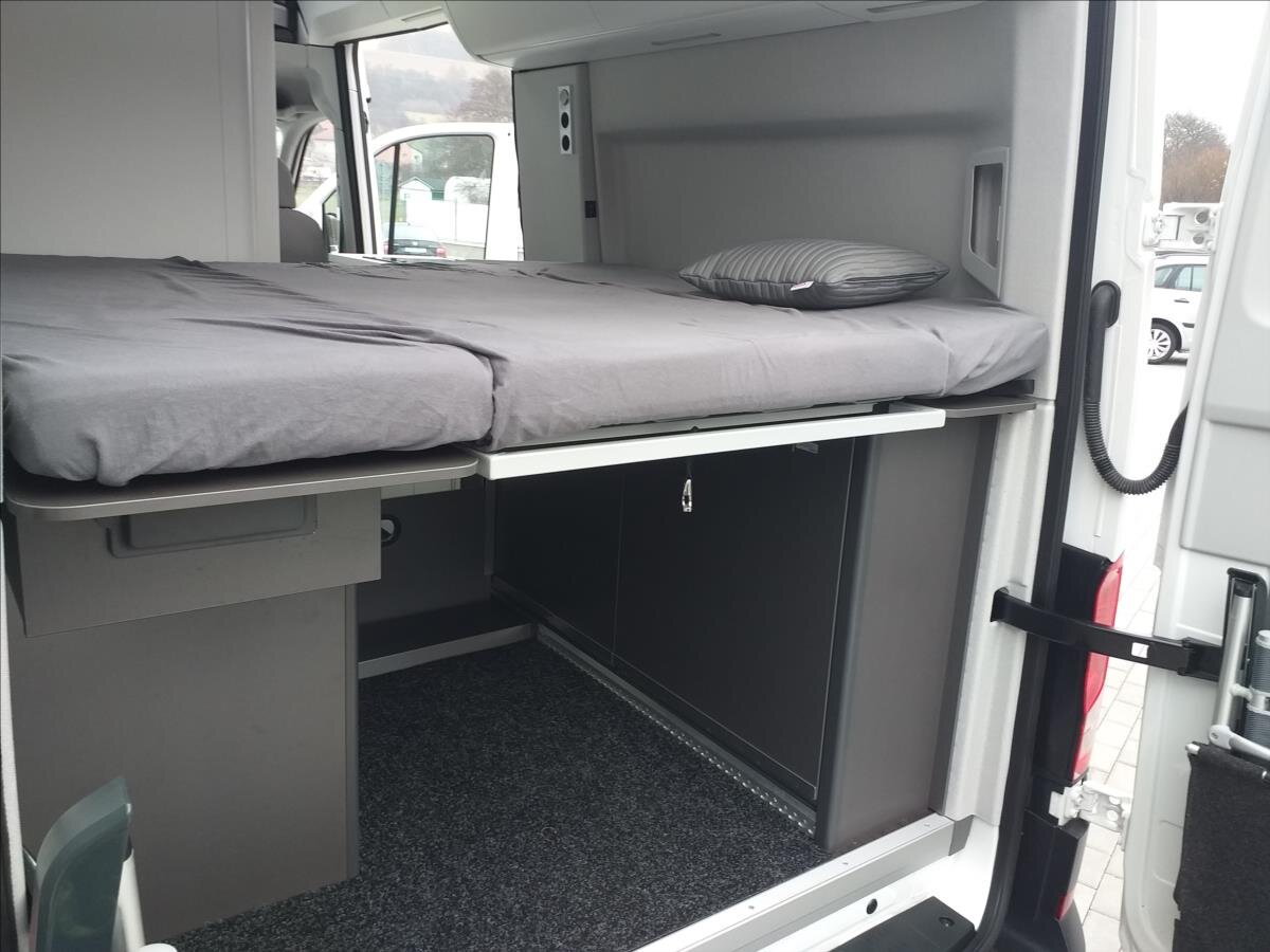 Volkswagen Grand California Ostatní 2,0 l 130 kw