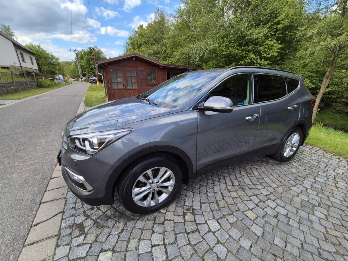 Hyundai Santa Fe SUV 2,2 l 147 kw