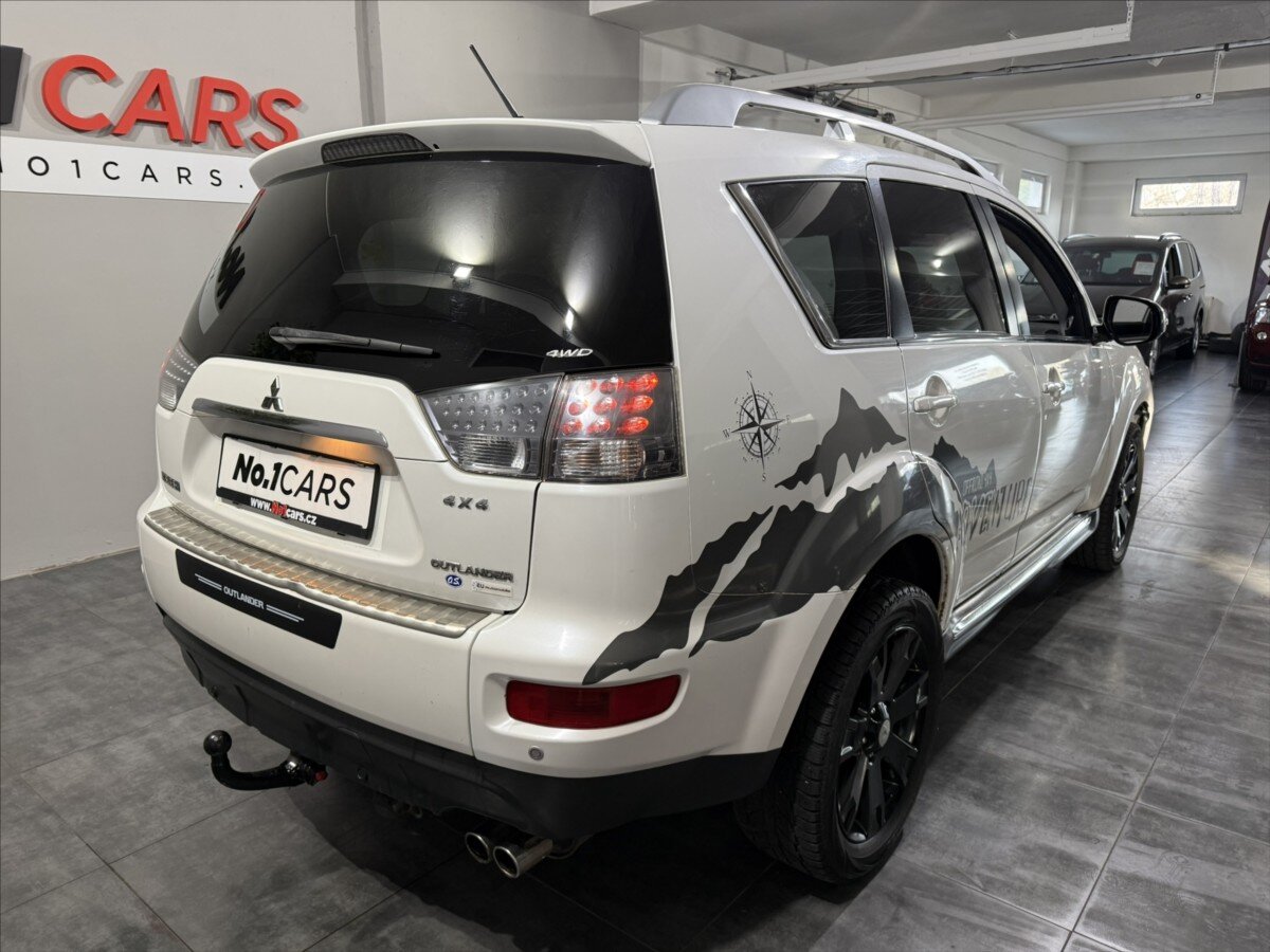 Mitsubishi Outlander SUV / Terénní 2,2 l 115 kw