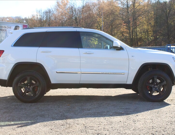 Jeep Grand Cherokee 4