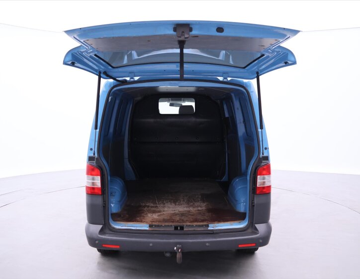 Volkswagen Transporter 9