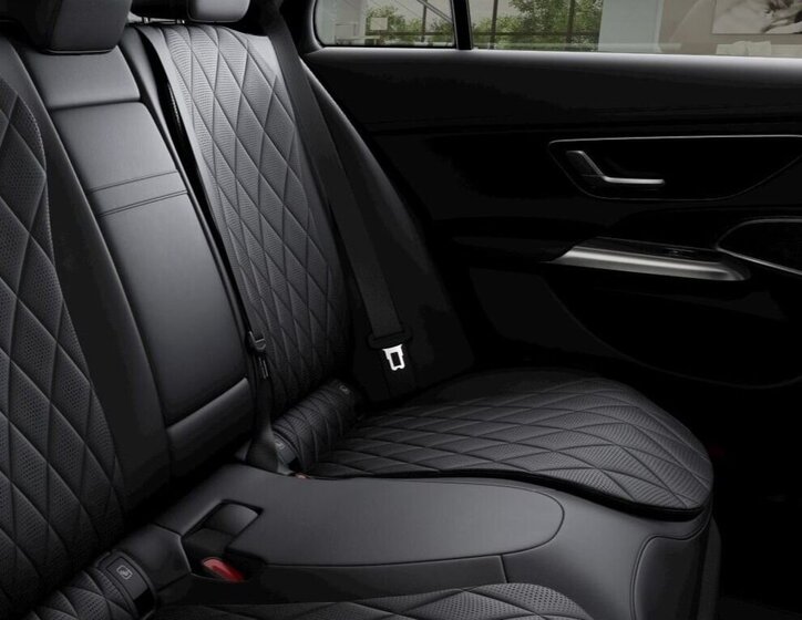 Mercedes-Benz Třídy E Kombi 2,0 l 162 kw