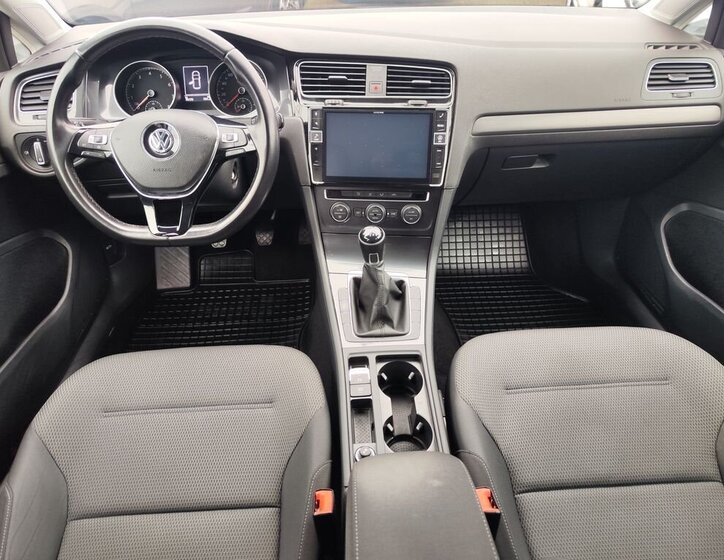 Volkswagen Golf Kombi 999,0 85 kw