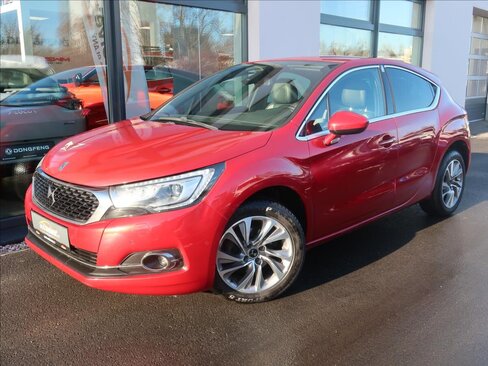 DS Automobiles DS4 Hatchback 1,6 l 88 kw