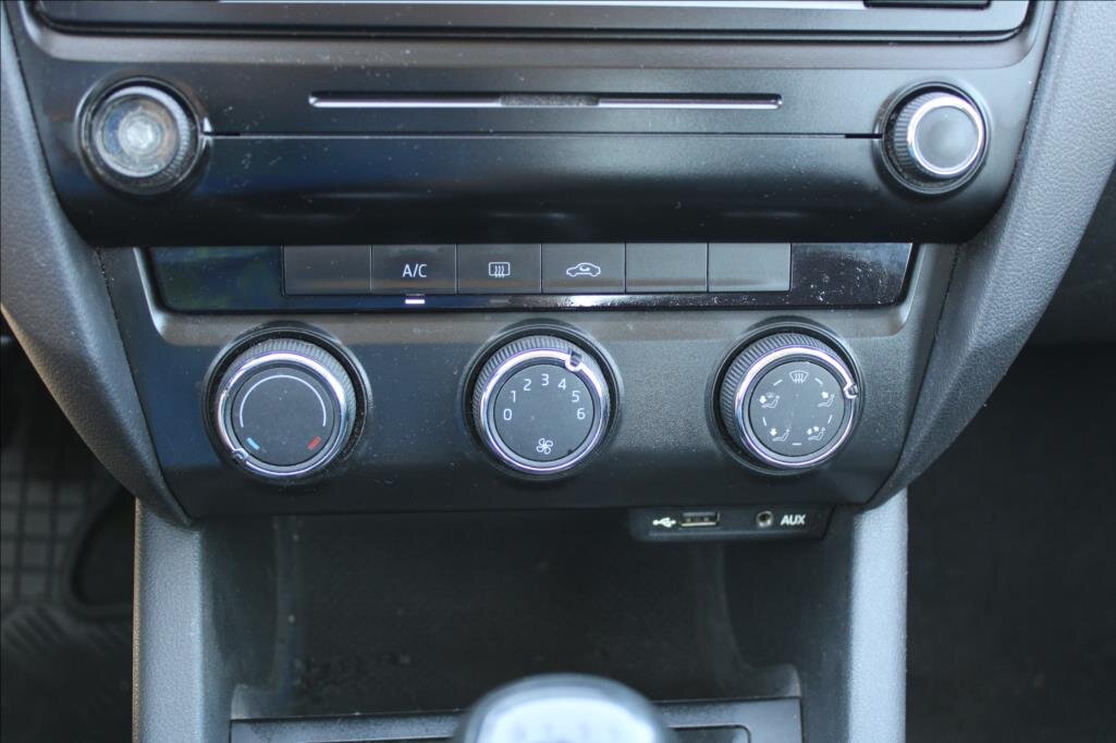 Škoda Octavia Liftback 1,6 l 66 kw