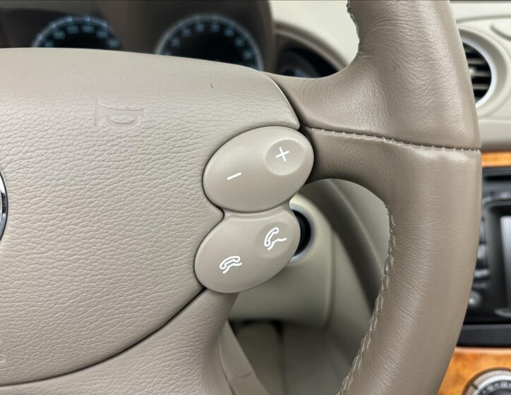 Mercedes-Benz SL Kabriolet 5,0 l 225 kw