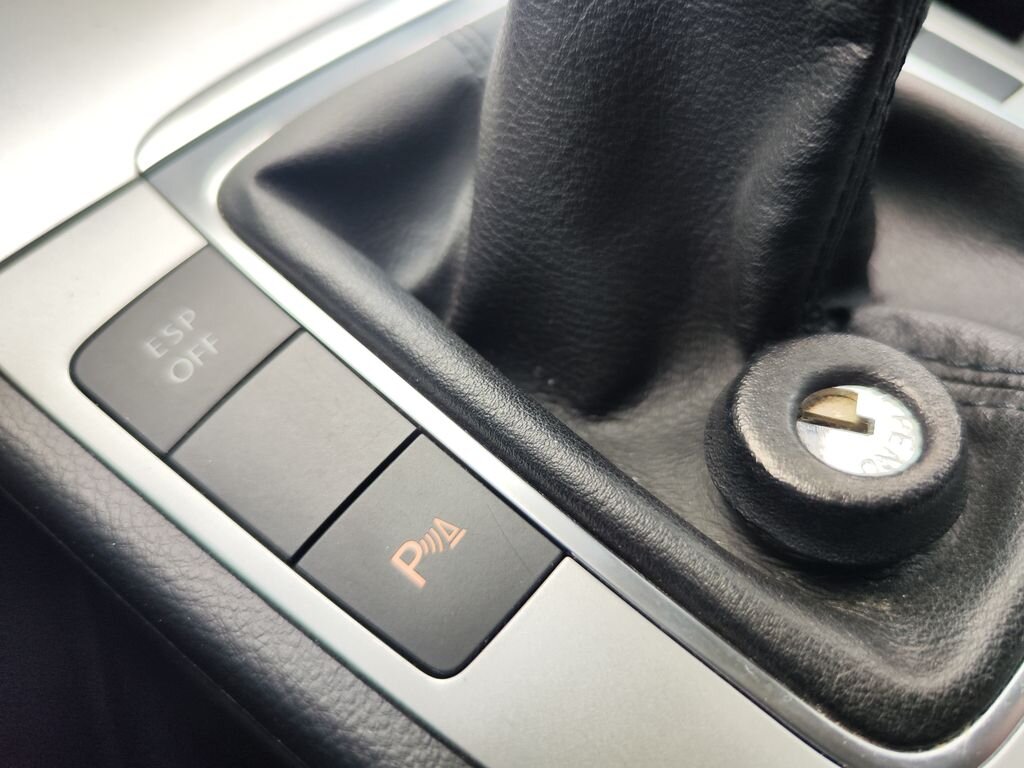 Volkswagen Passat CC Sedan / Limuzína 2,0 l 103 kw