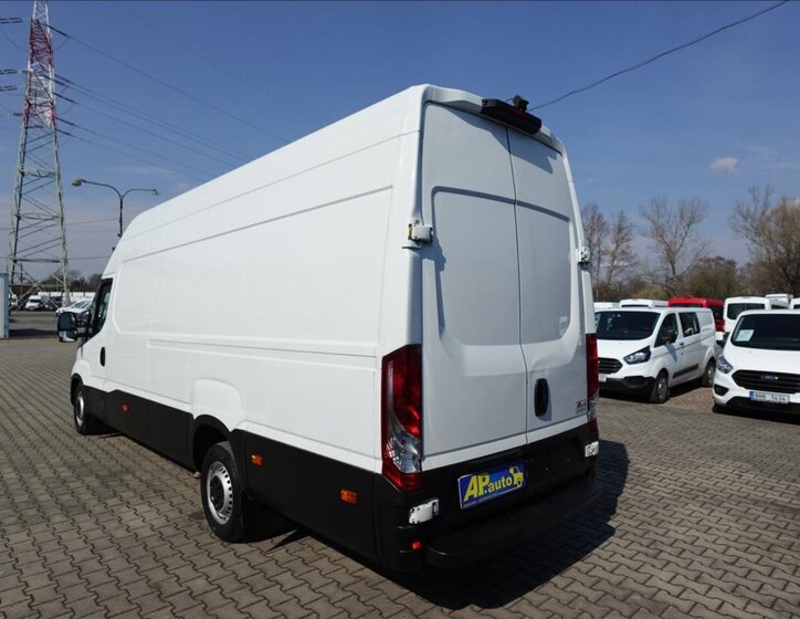 Iveco Daily Ostatní 2,3 l 100 kw