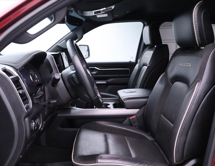 Dodge RAM Pick-up 5,7 l 291 kw