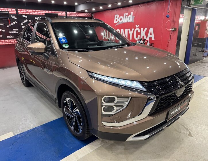 Mitsubishi Eclipse Cross SUV 2,4 l 138 kw