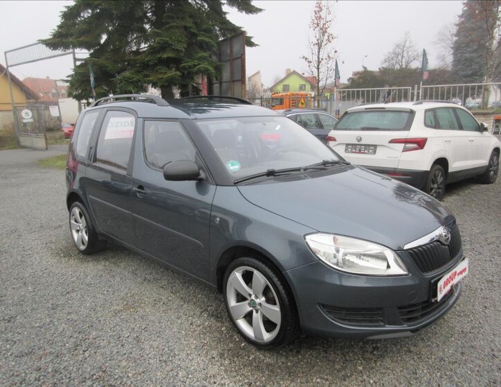 Škoda Roomster 2