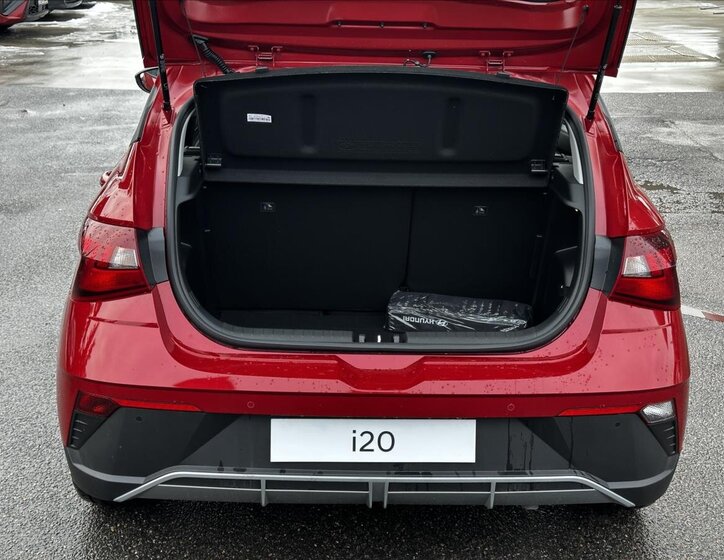 Hyundai i20 Hatchback 1,2 l 57 kw
