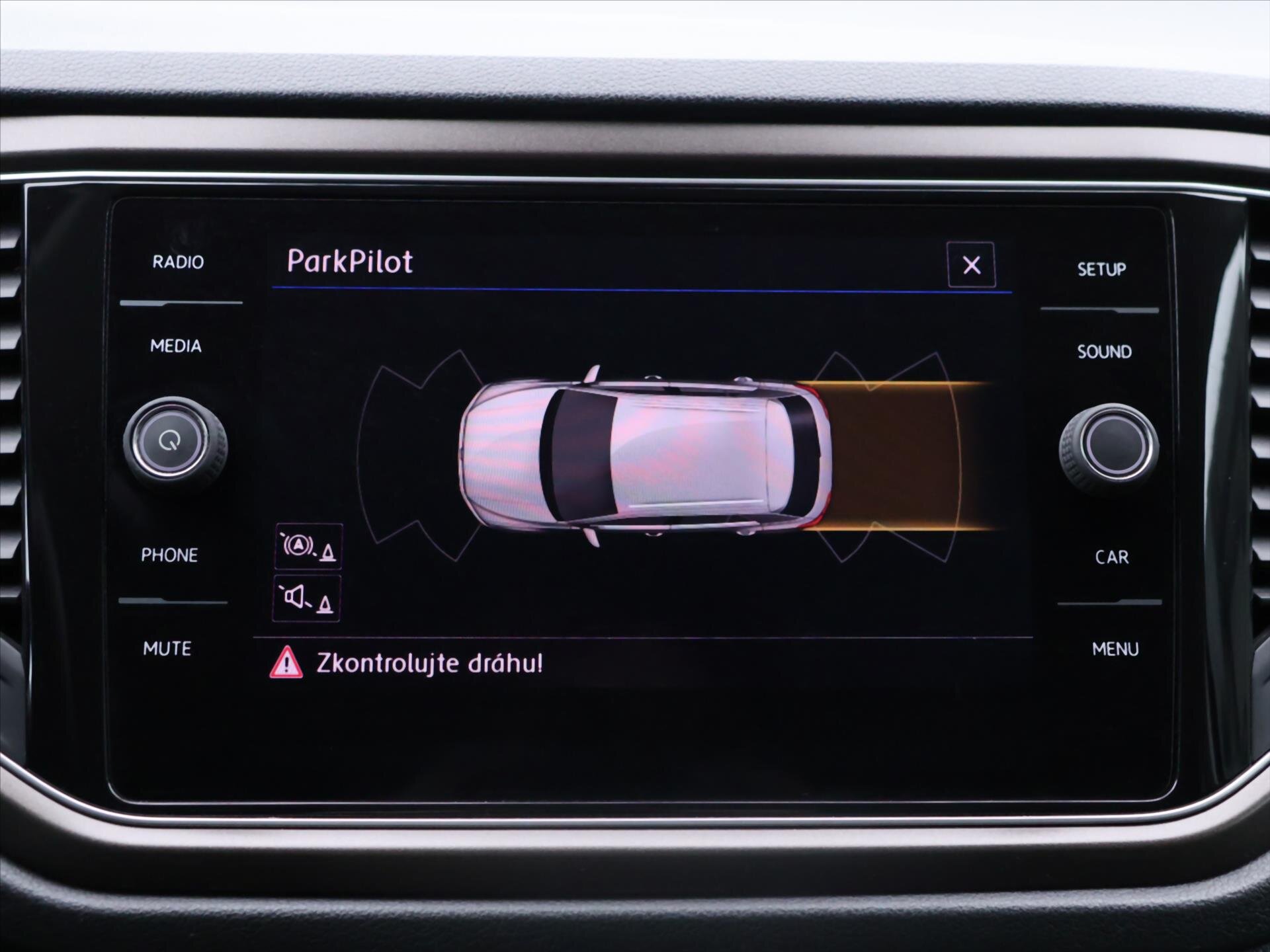 Volkswagen T-Roc SUV 2,0 l 110 kw