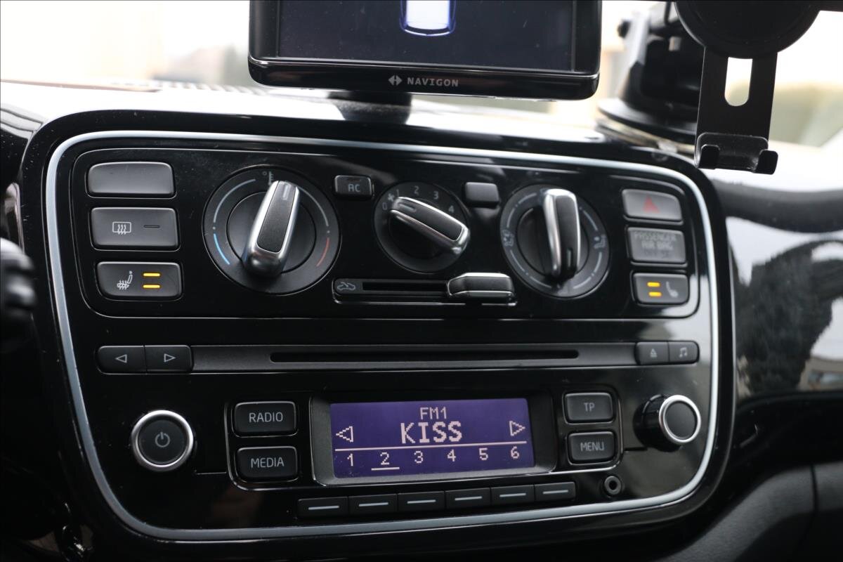 Volkswagen up! Hatchback 999,0 44 kw