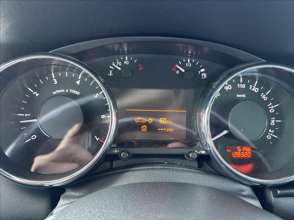 Peugeot 3008 MPV 1,6 l 115 kw