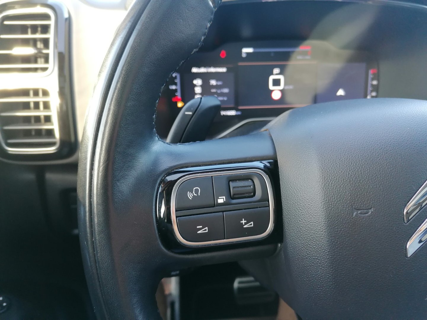 Citroën C5 Aircross SUV / Terénní 1,5 l 96 kw