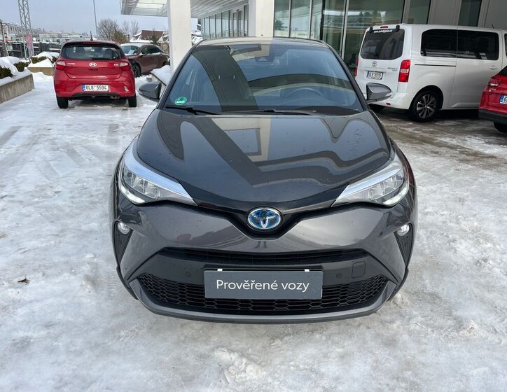 Toyota C-HR 9