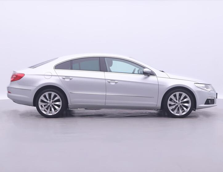 Volkswagen Passat CC 8