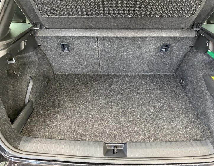 Škoda Kamiq SUV 999,0 66 kw