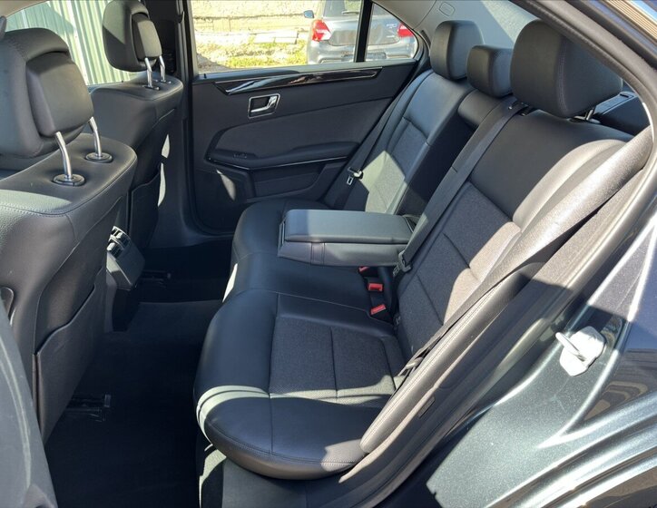 Mercedes-Benz Třídy E Sedan / Limuzína 2,1 l 100 kw