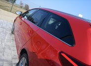 Toyota Auris Kombi 1,2 l 85 kw