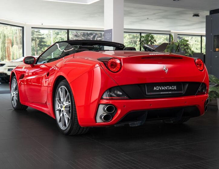 Ferrari California 4
