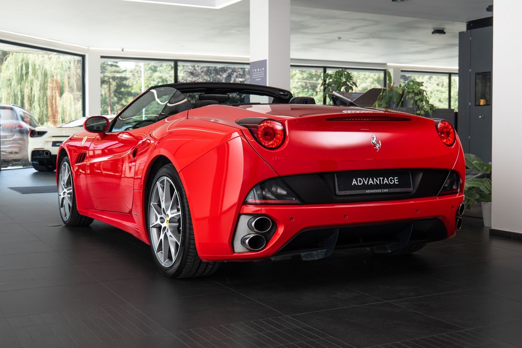 Ferrari California