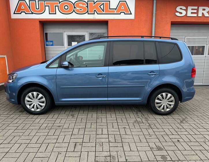 Volkswagen Touran MPV 1,2 l 77 kw