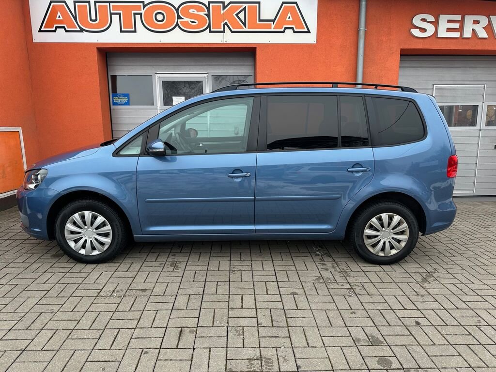 Volkswagen Touran MPV 1,2 l 77 kw