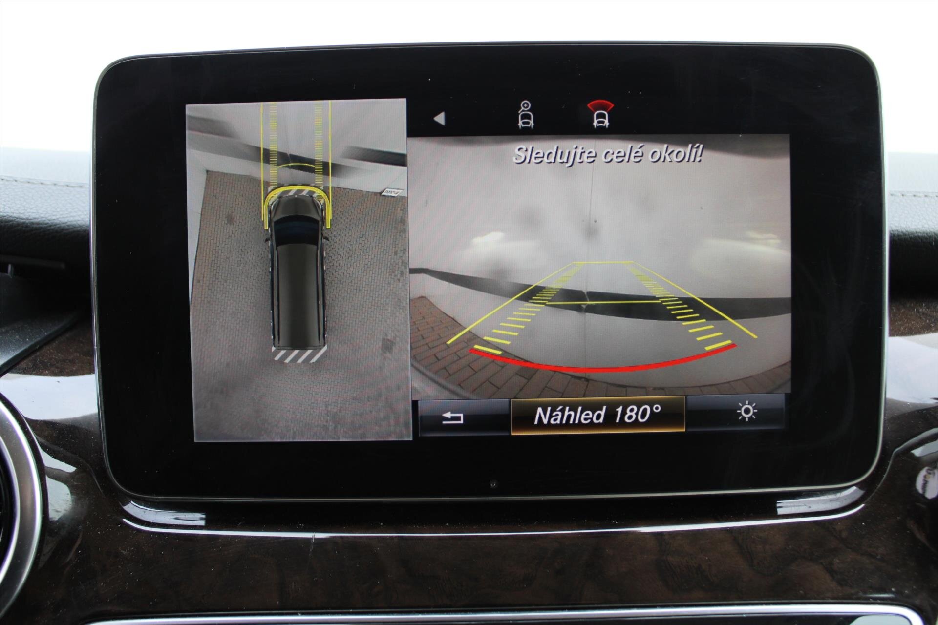 Mercedes-Benz Třídy V MPV 2,1 l 140 kw