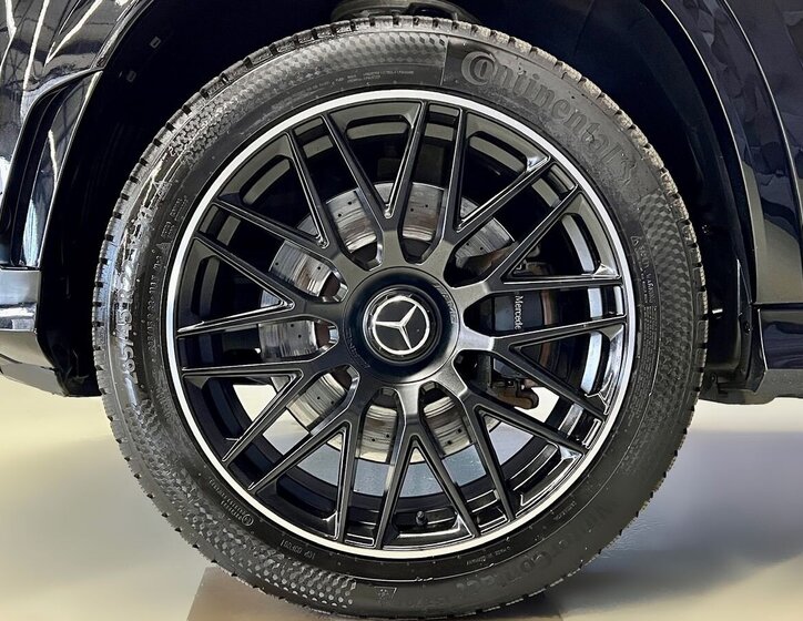 Mercedes-Benz GLS SUV / Terénní 4,0 l 360 kw