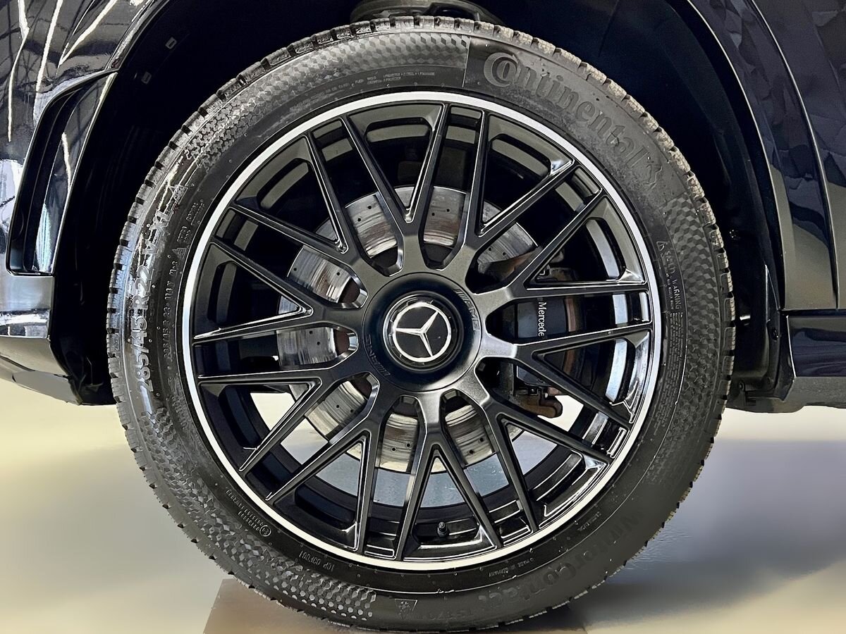 Mercedes-Benz GLS SUV / Terénní 4,0 l 360 kw