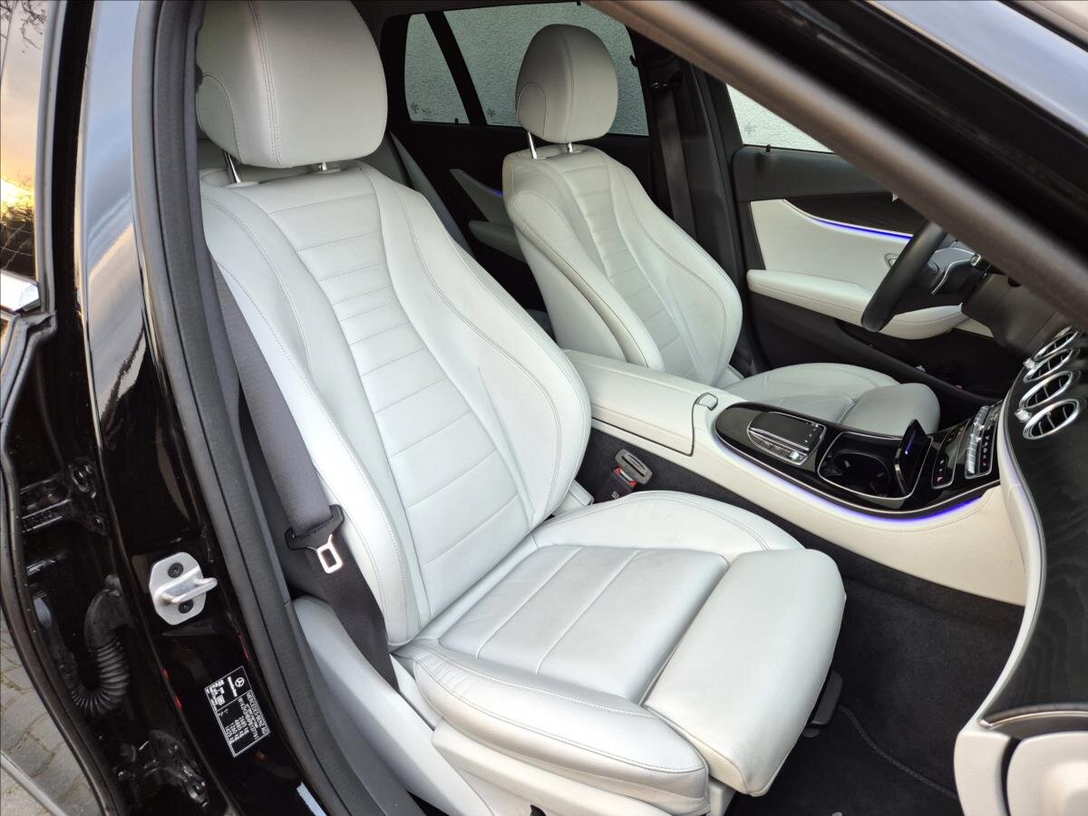 Mercedes-Benz Třídy E Kombi 2,9 l 243 kw