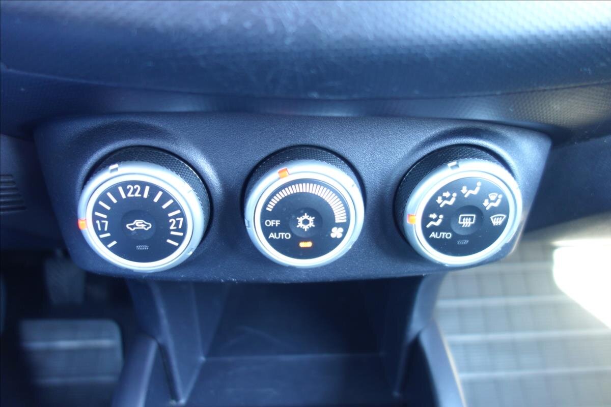 Mitsubishi Outlander SUV 2,0 l 103 kw