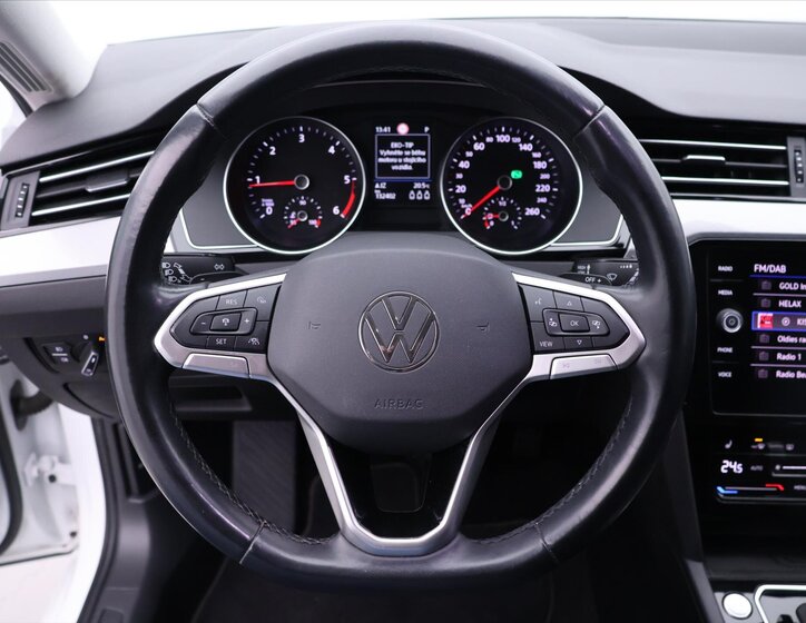 Volkswagen Passat Kombi 2,0 l 110 kw