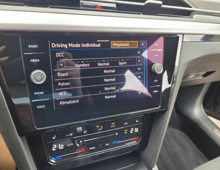 Volkswagen Arteon Liftback 2,0 l 147 kw