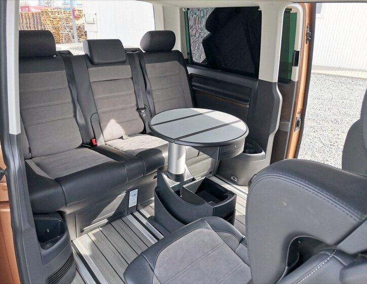 Volkswagen Multivan VAN / Minibus 2,0 l 150 kw