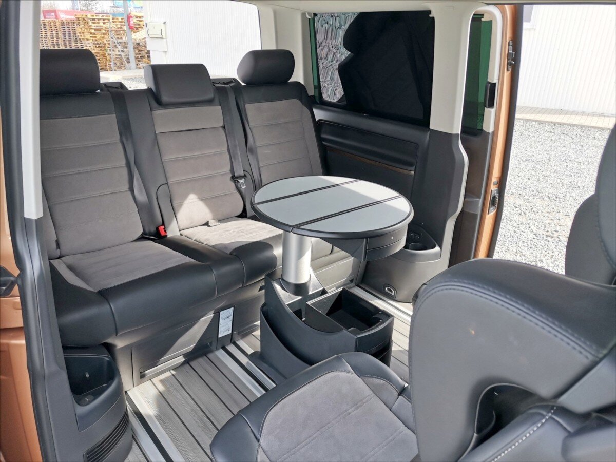 Volkswagen Multivan VAN / Minibus 2,0 l 150 kw