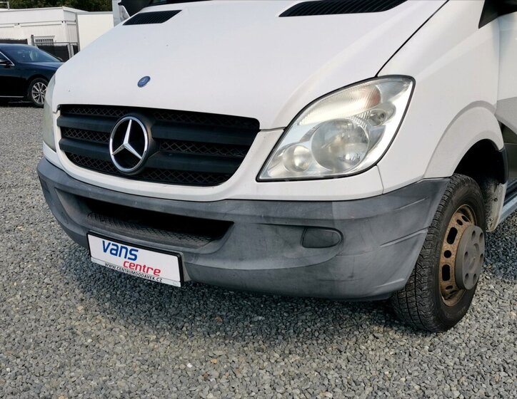 Mercedes-Benz Ostatní Ostatní 2,1 l 120 kw