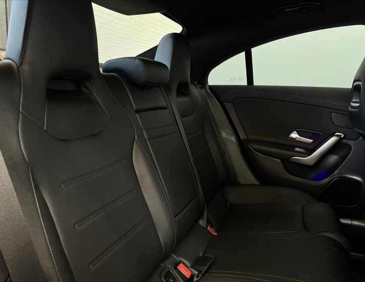 Mercedes-Benz CLA 20